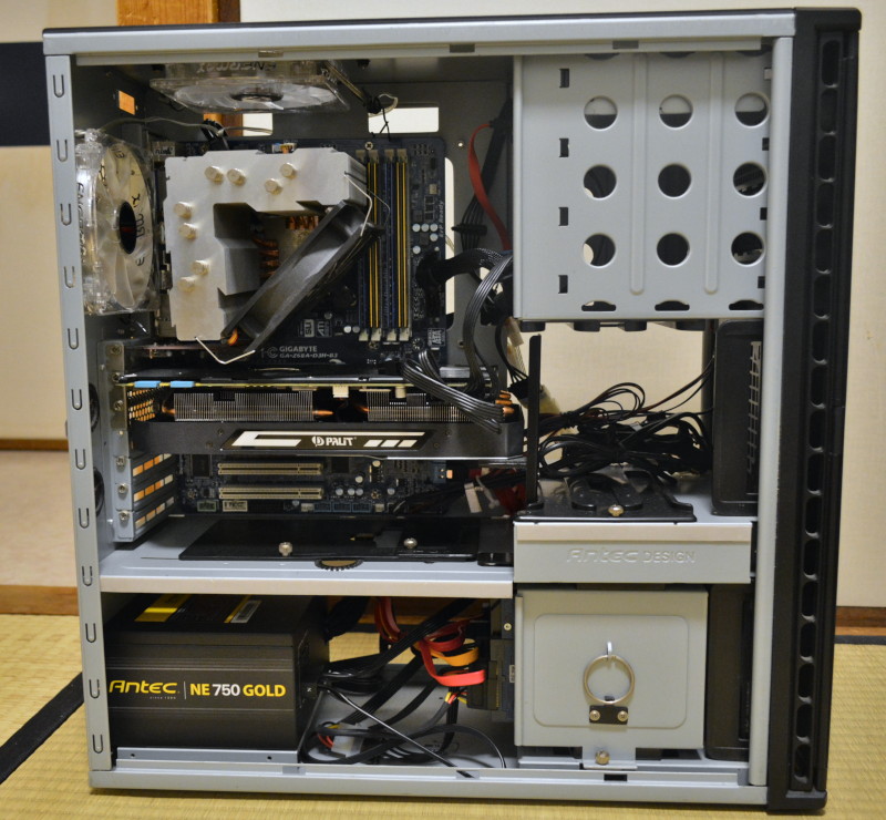 組み換え前のIntel Core i5-2500Kで組んだ自作PC